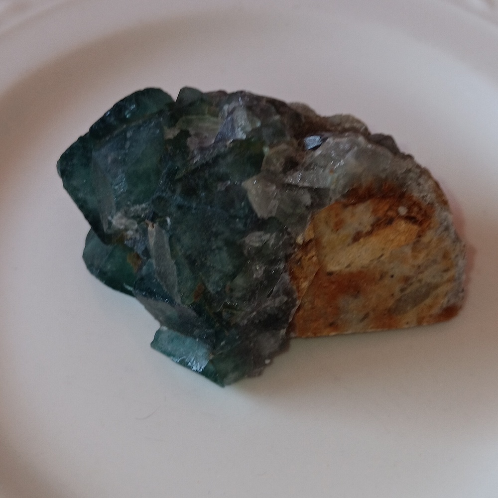 Stone Raw lepidolite with crystal - Picture 3 of 7